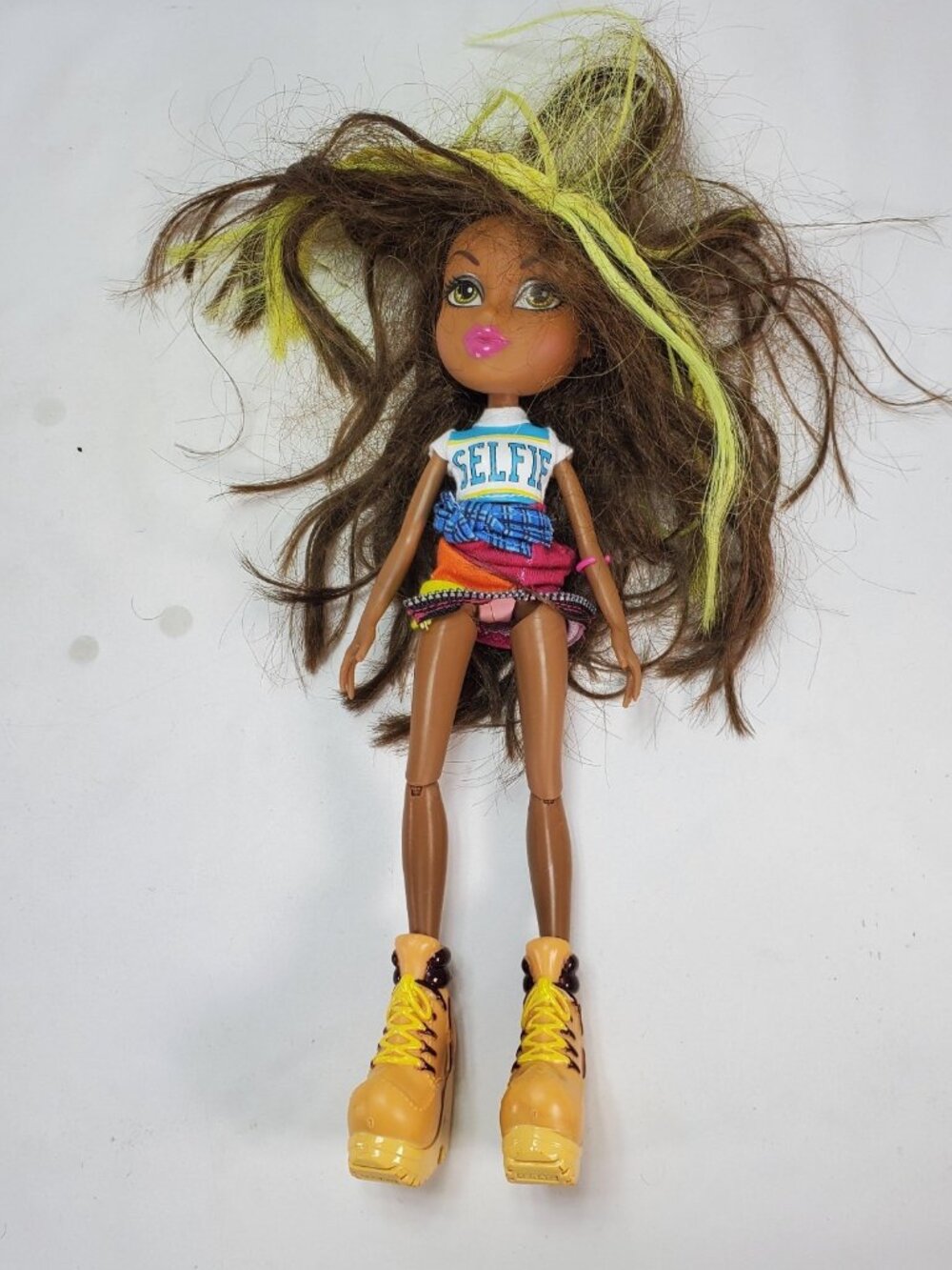 Bratz Selfie Snaps SASHA Bunny‎ Boo Fashion Glam Doll 2015